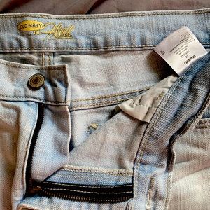 OLD NAVY Denim Bermuda Short